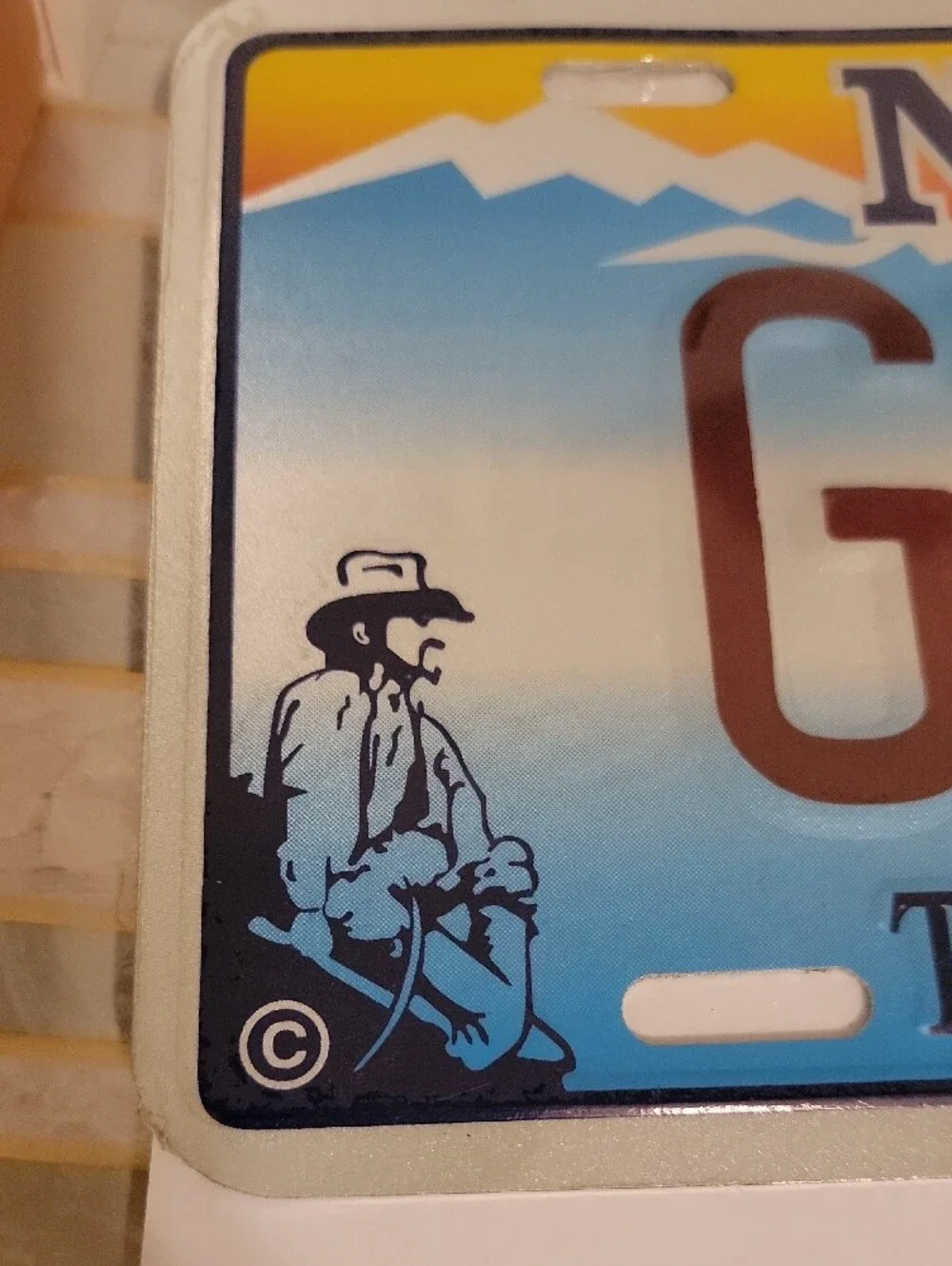 Nevada GROOM Decorative Plate - Blue and Yellow